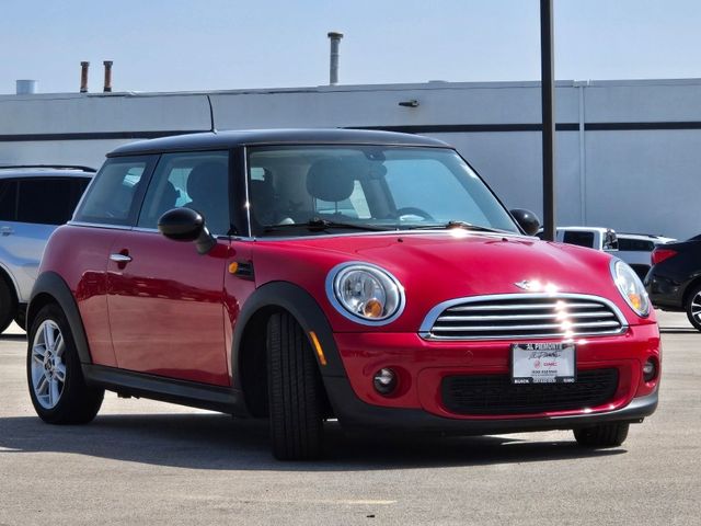 2012 MINI Cooper Hardtop Base