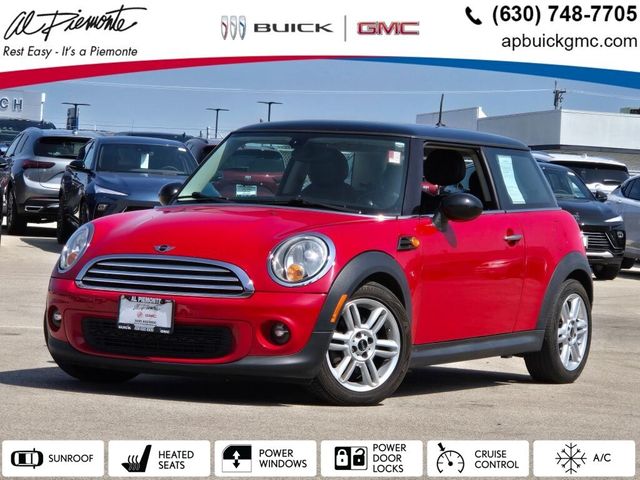 2012 MINI Cooper Hardtop Base