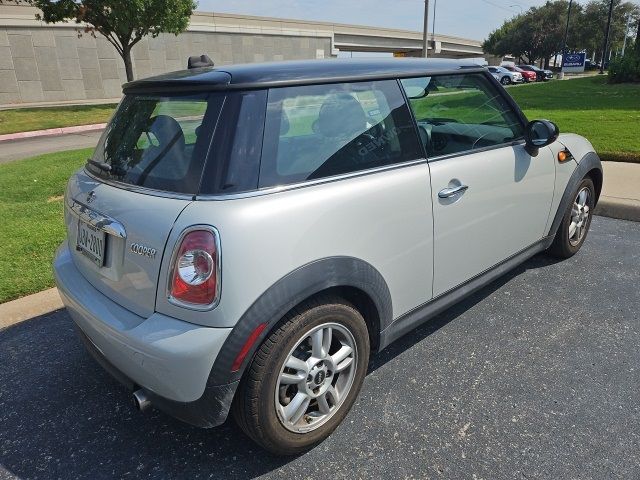 2012 MINI Cooper Hardtop Base