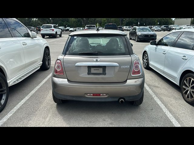 2012 MINI Cooper Hardtop Base