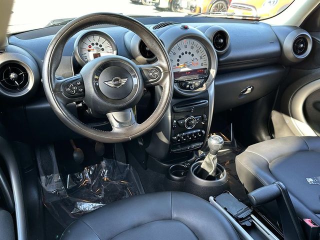 2012 MINI Cooper Countryman Base