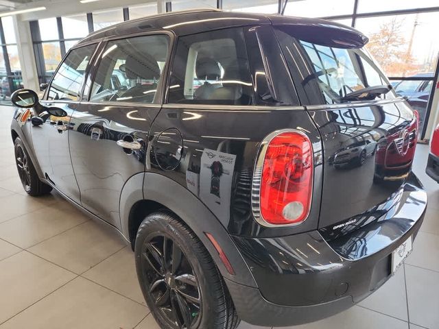 2012 MINI Cooper Countryman Base