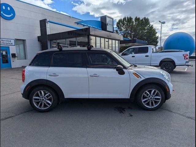 2012 MINI Cooper Countryman Base