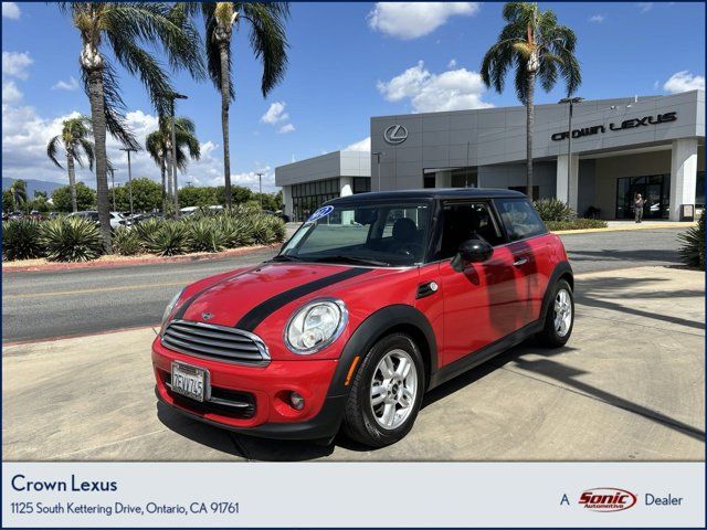 2012 MINI Cooper Hardtop Base