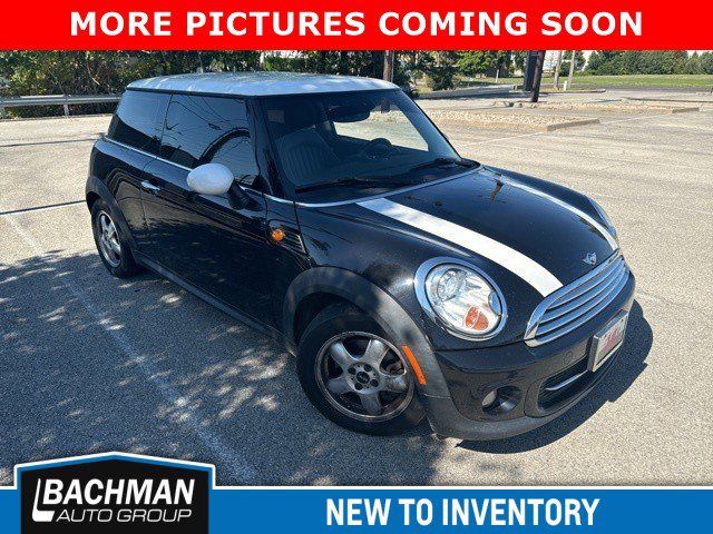 2012 MINI Cooper Hardtop Base