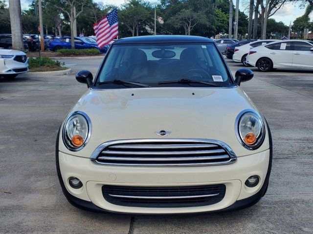 2012 MINI Cooper Hardtop Base