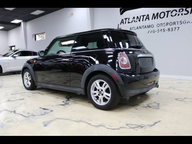 2012 MINI Cooper Hardtop Base