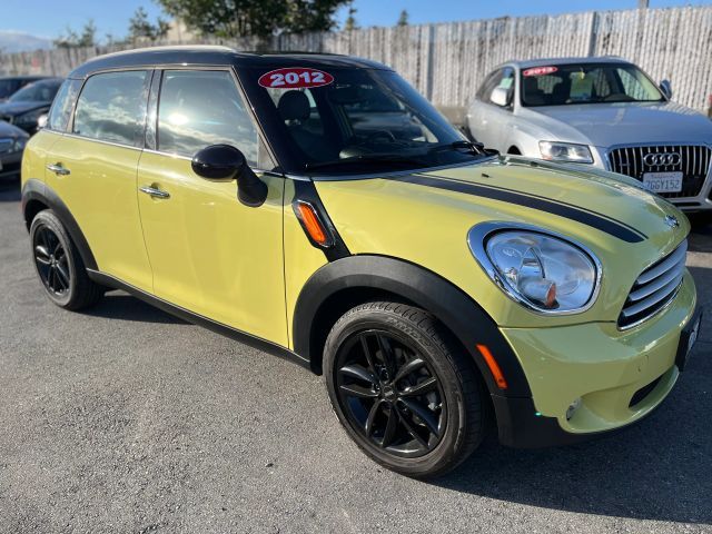 2012 MINI Cooper Countryman Base