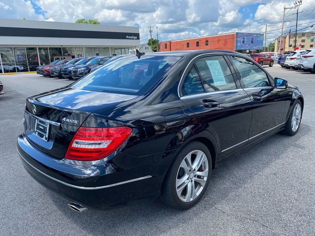 2012 Mercedes-Benz C-Class 300 Luxury