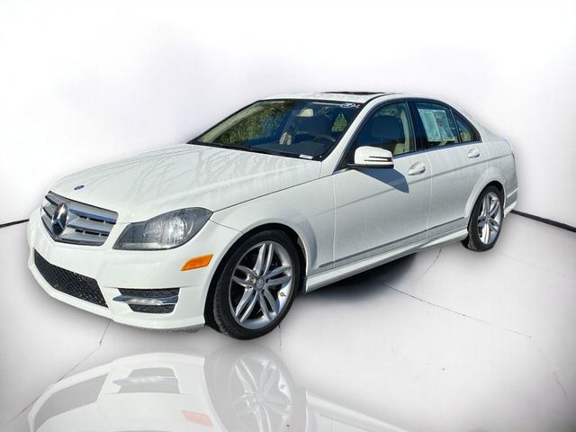 2012 Mercedes-Benz C-Class 300 Luxury