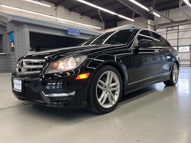 2012 Mercedes-Benz C-Class 300 Sport