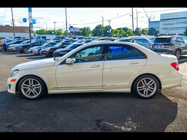 2012 Mercedes-Benz C-Class 