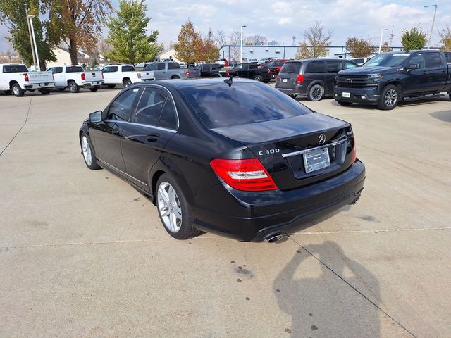 2012 Mercedes-Benz C-Class 300 Luxury