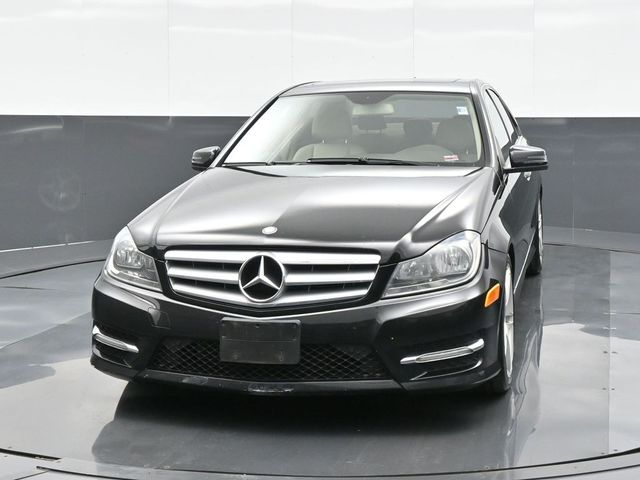 2012 Mercedes-Benz C-Class 300 Luxury