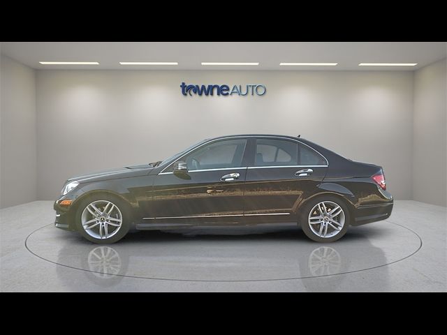 2012 Mercedes-Benz C-Class 