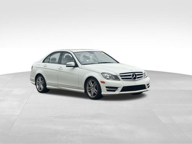 2012 Mercedes-Benz C-Class 300 Luxury