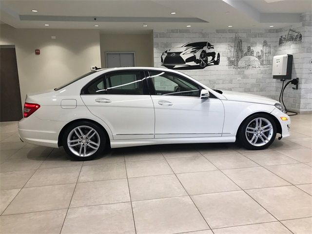 2012 Mercedes-Benz C-Class 