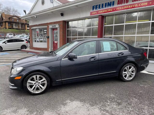 2012 Mercedes-Benz C-Class 300 Sport