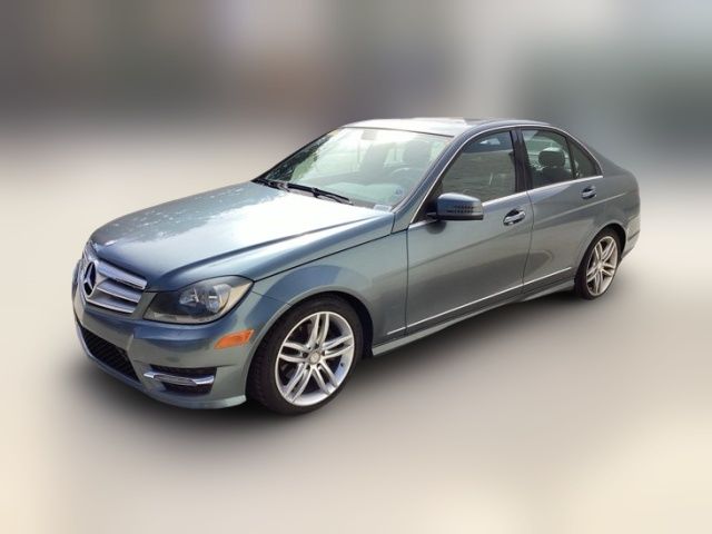 2012 Mercedes-Benz C-Class 300 Luxury