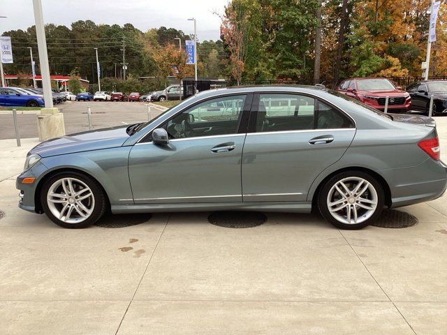 2012 Mercedes-Benz C-Class 300 Luxury