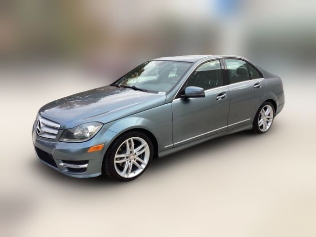 2012 Mercedes-Benz C-Class 300 Luxury