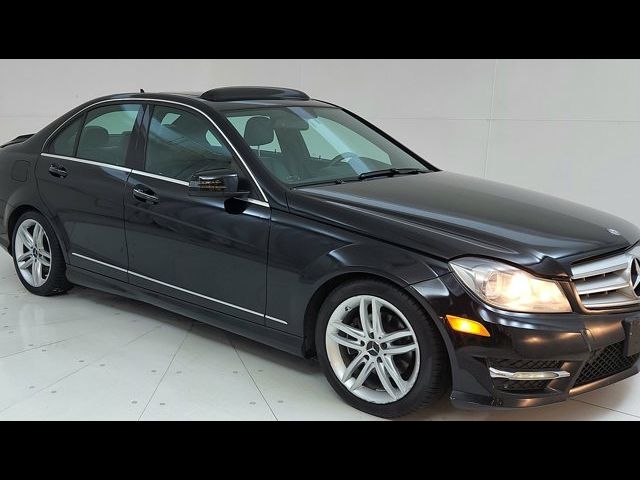 2012 Mercedes-Benz C-Class 300 Luxury