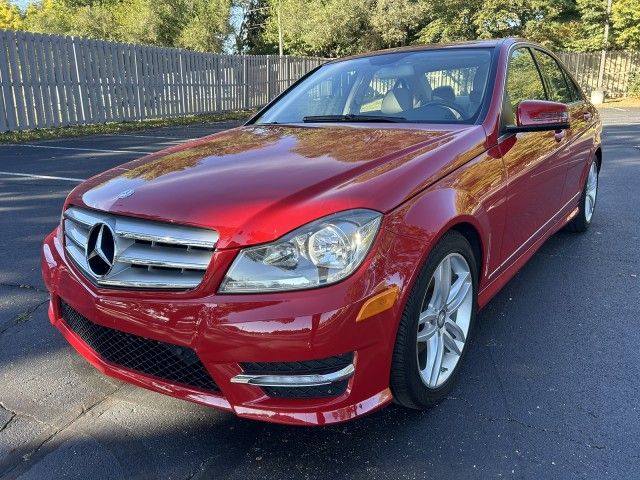 2012 Mercedes-Benz C-Class 300 Luxury