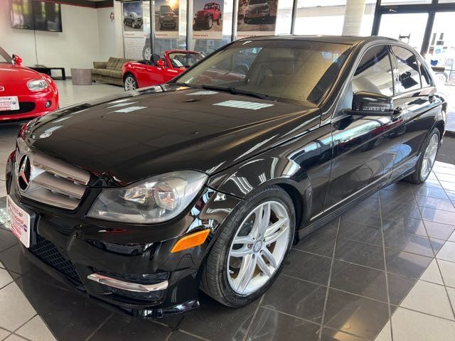 2012 Mercedes-Benz C-Class 300 Luxury