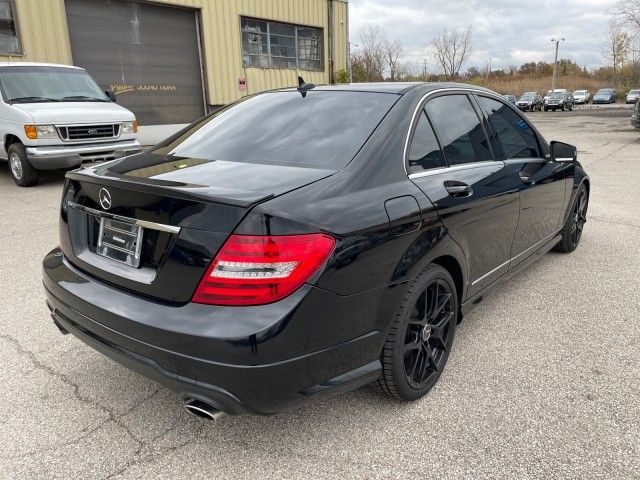 2012 Mercedes-Benz C-Class 300 Sport