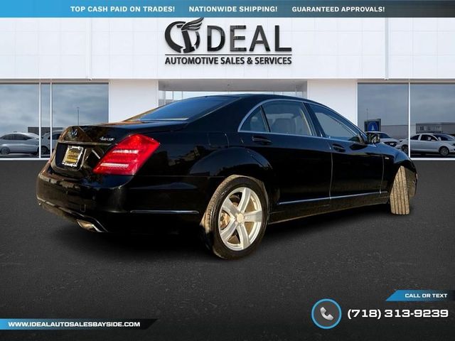 2012 Mercedes-Benz S-Class 550