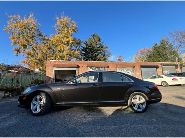 2012 Mercedes-Benz S-Class 550