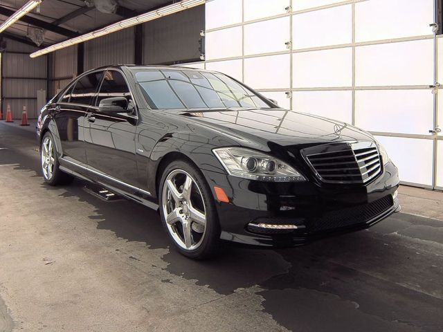 2012 Mercedes-Benz S-Class 550