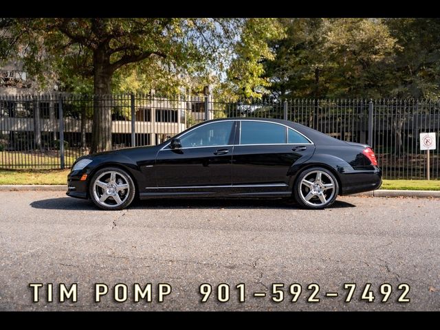 2012 Mercedes-Benz S-Class 550