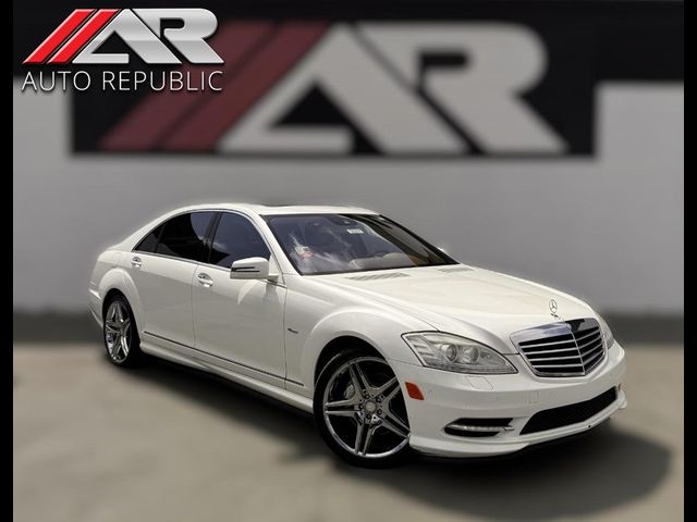 2012 Mercedes-Benz S-Class 550