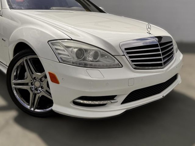 2012 Mercedes-Benz S-Class 550