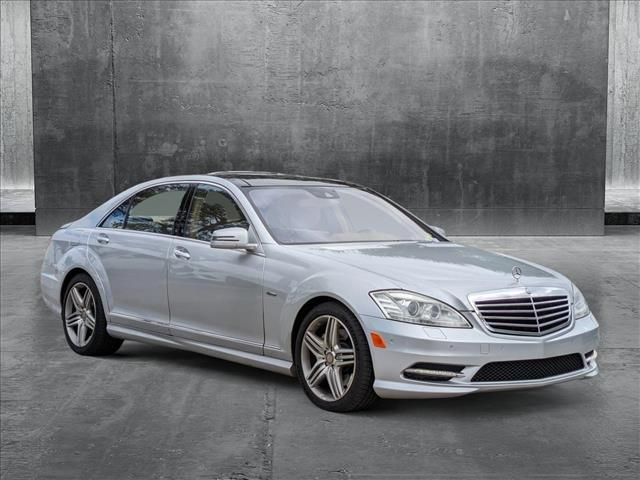 2012 Mercedes-Benz S-Class 550