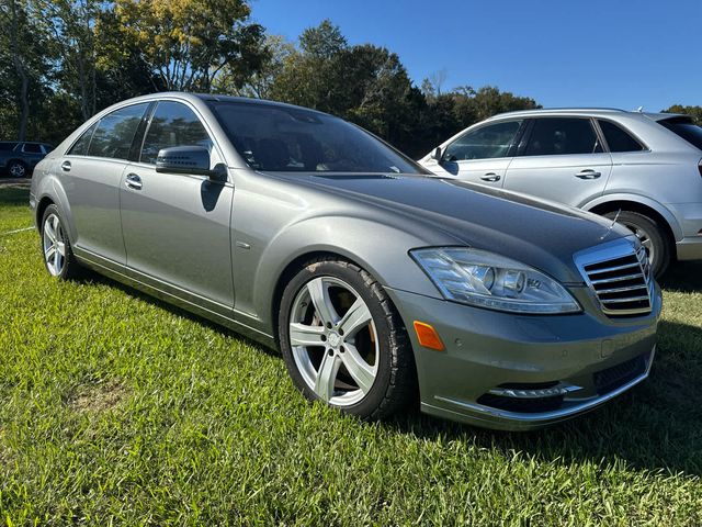 2012 Mercedes-Benz S-Class 550