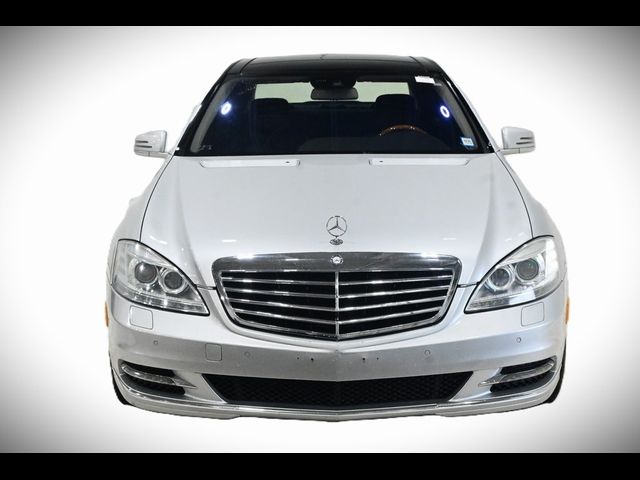 2012 Mercedes-Benz S-Class 550