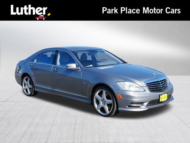 2012 Mercedes-Benz S-Class 550