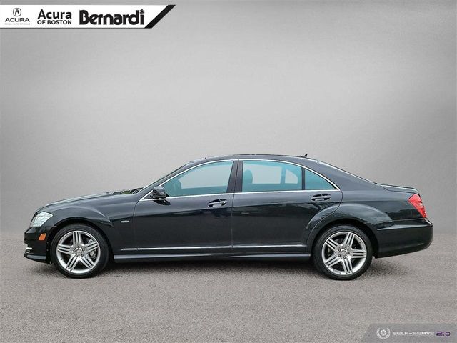 2012 Mercedes-Benz S-Class 550