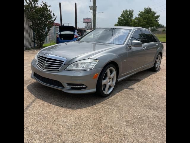 2012 Mercedes-Benz S-Class 550