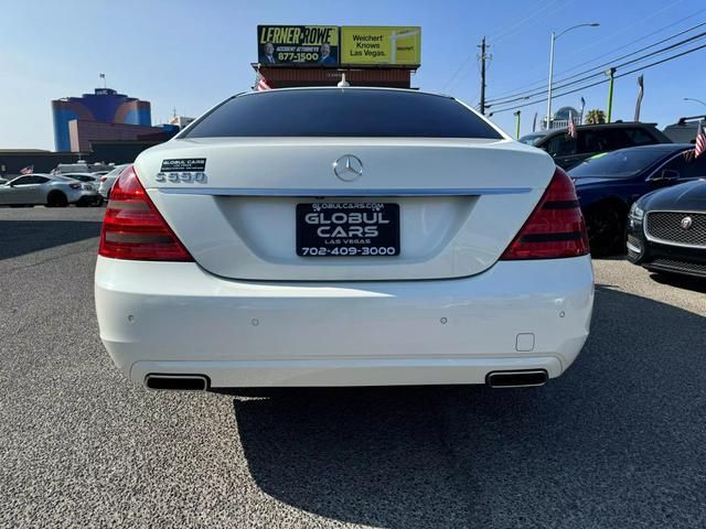 2012 Mercedes-Benz S-Class 550