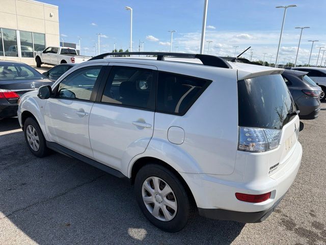 2012 Mitsubishi Outlander ES