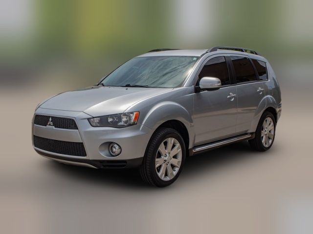 2012 Mitsubishi Outlander SE