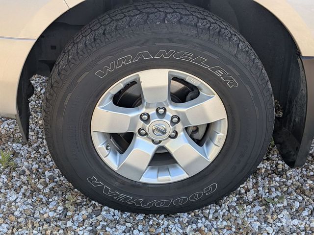 2012 Nissan Frontier SV