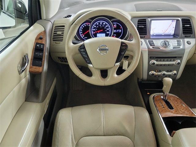 2012 Nissan Murano LE