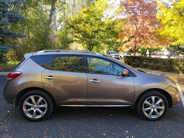 2012 Nissan Murano LE