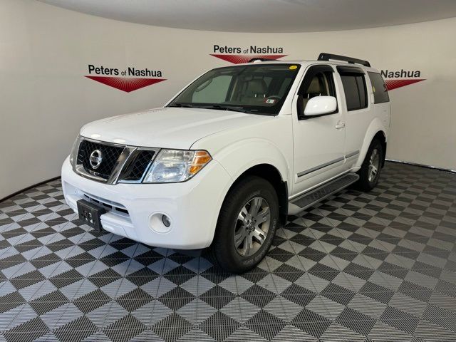 2012 Nissan Pathfinder Silver Edition