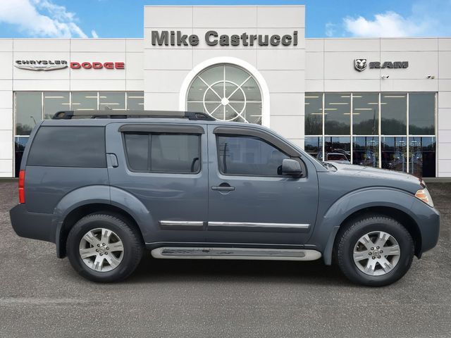 2012 Nissan Pathfinder Silver Edition