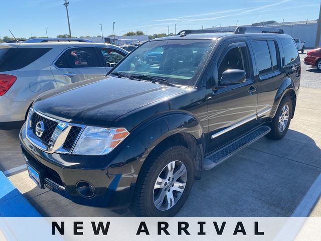 2012 Nissan Pathfinder Silver Edition